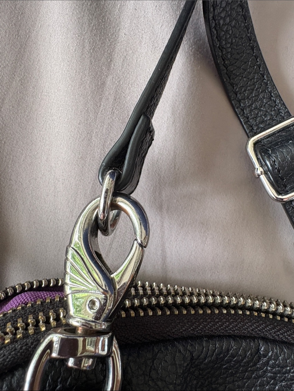 Harley-Davidson Black Leather Studded Crossbody/Shoulder Adjustable Strap - Picture 11 of 12